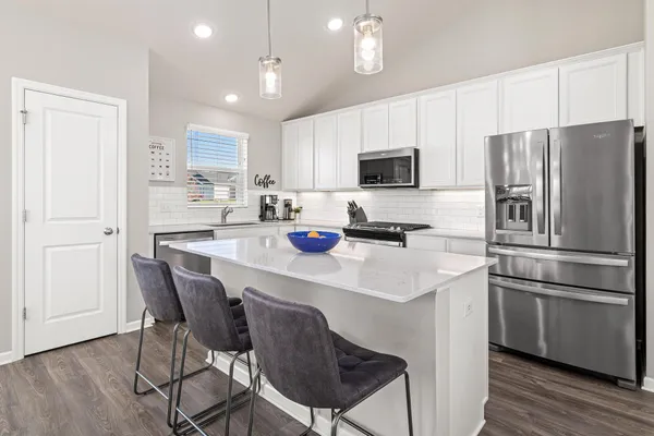 $450,000 | 1137 Meadow Lane, Waconia, MN 55387