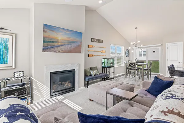 $450,000 | 1137 Meadow Lane, Waconia, MN 55387