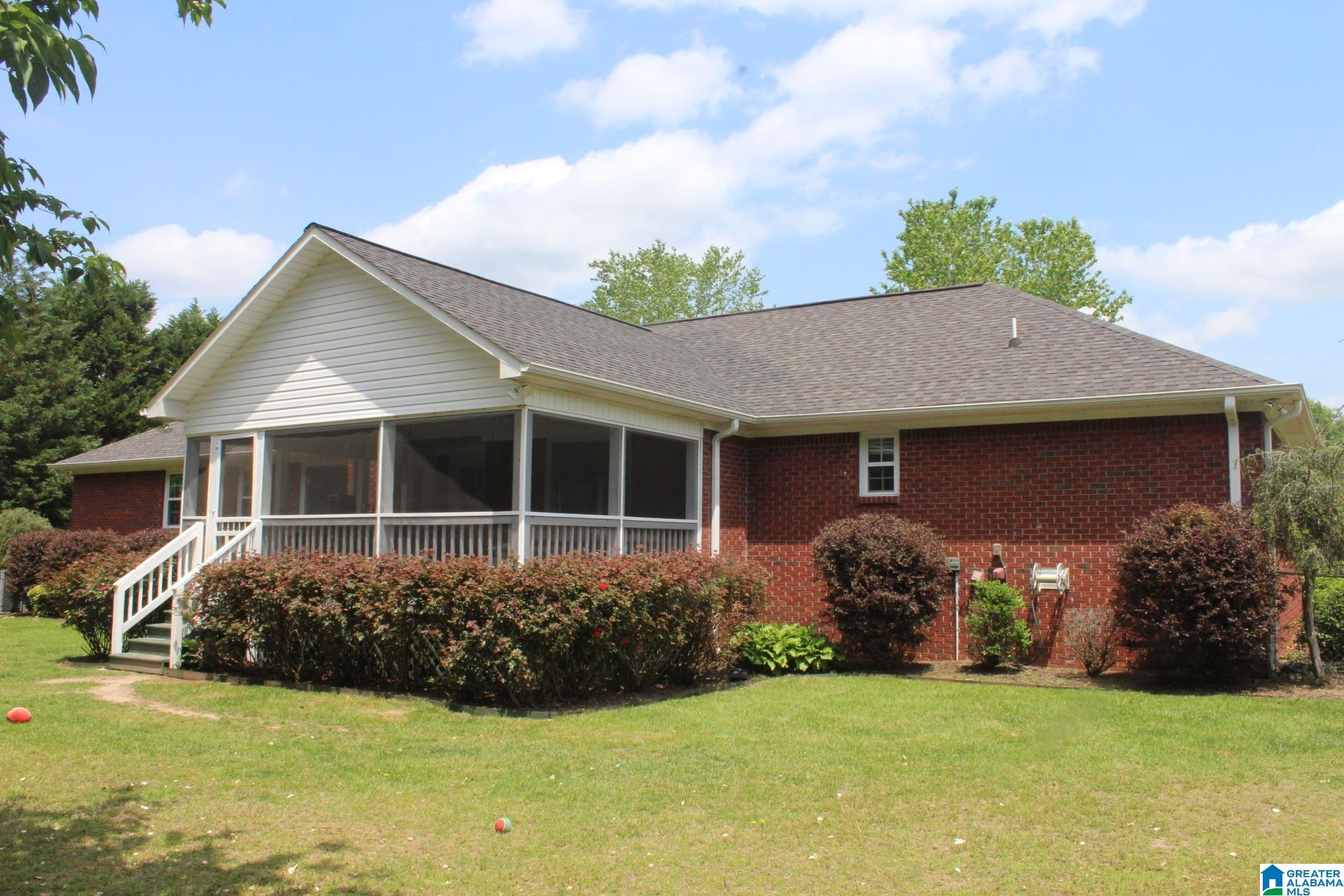 2105 Deer Run Jasper, AL 35504 - Photo 5 of 33
