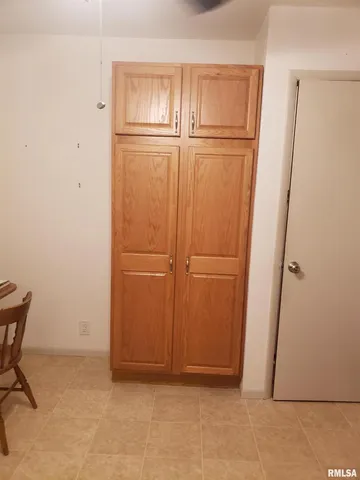 $175,000 | 226 4th Avenue West, Andalusia, IL 61232