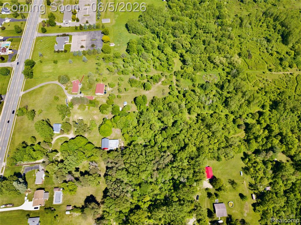 7016 Davison Road Davison, MI 48423 - Photo 39 of 42