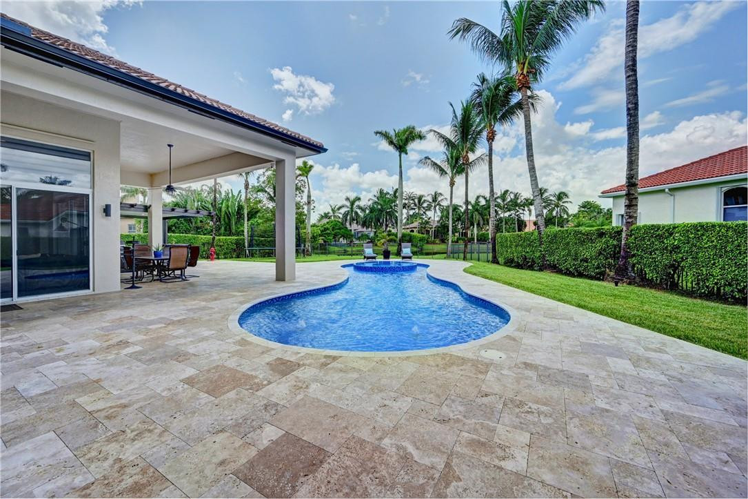 12440 North Stonebrook Circle Davie, FL 33330 - Photo 63 of 99 Photo 63