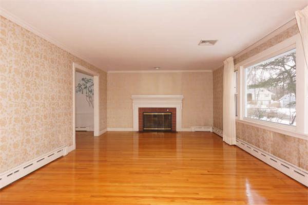 16 Oldham Road Arlington, MA 02474 - Photo 3 of 9