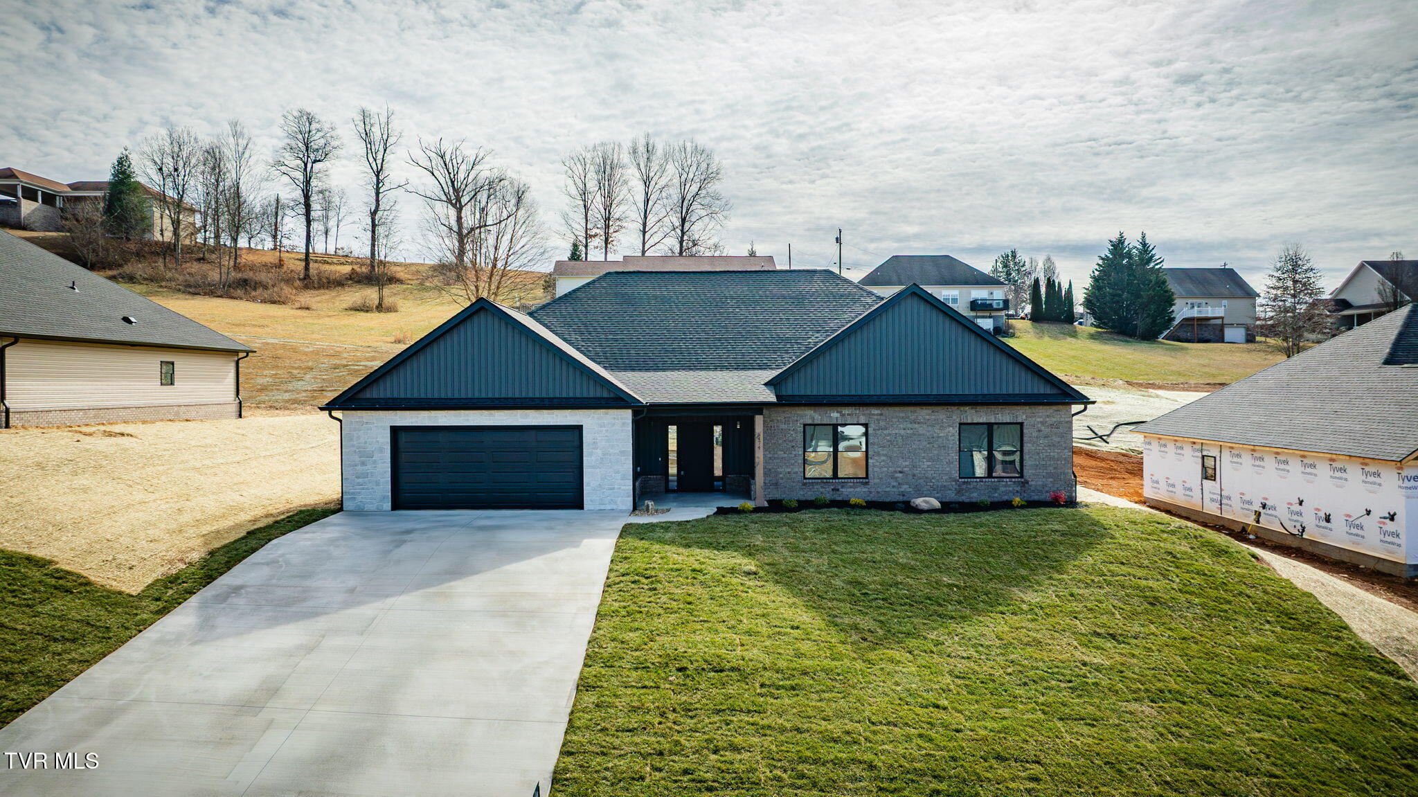 474 Middays Rest Jonesborough, TN 37659 - Photo 2 of 33 001