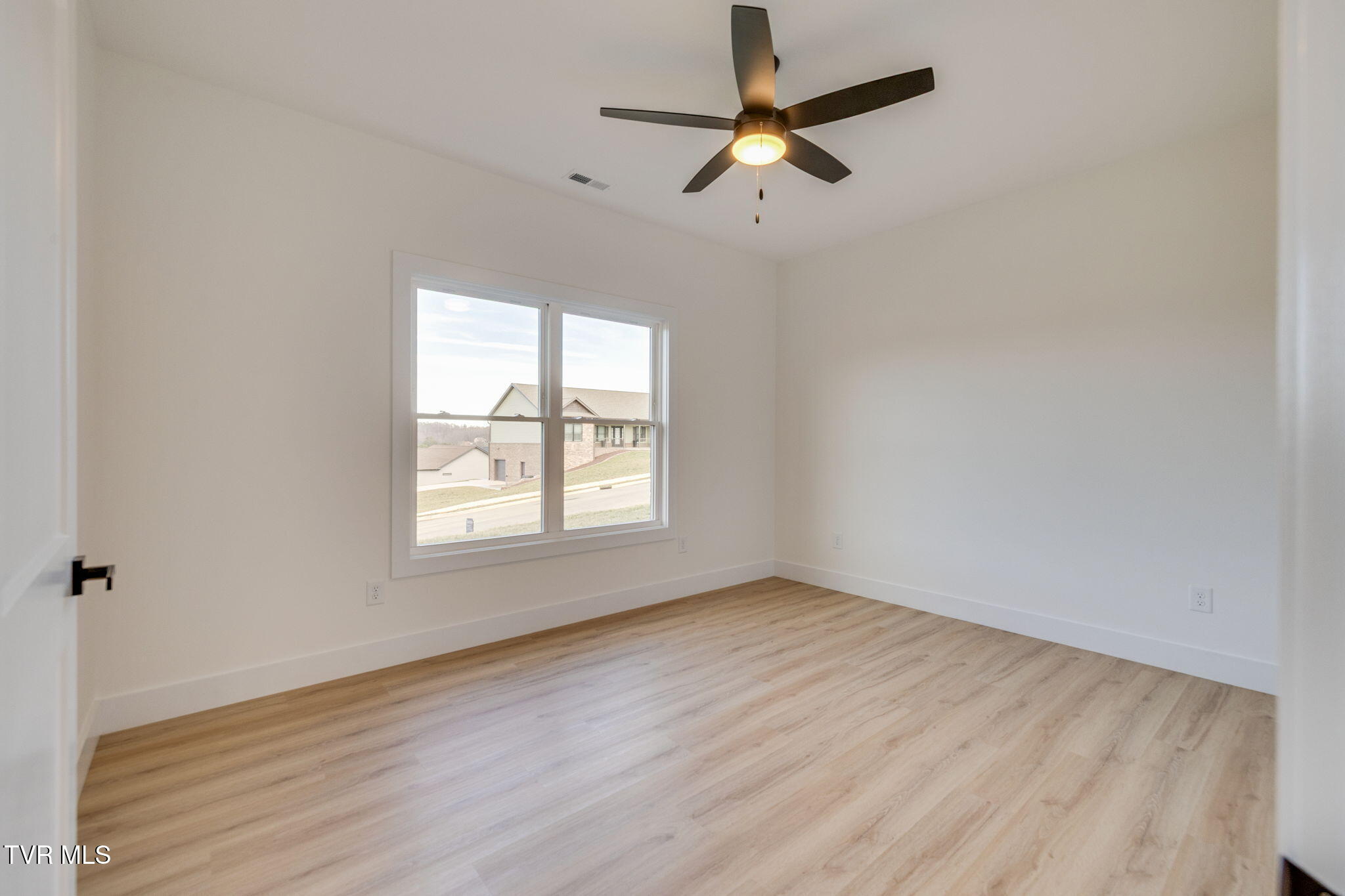 474 Middays Rest Jonesborough, TN 37659 - Photo 27 of 33 026