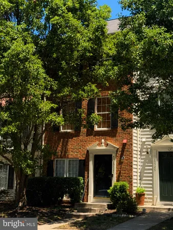 $2,600 | 20924 Killawog Terrace, Ashburn, VA 20147