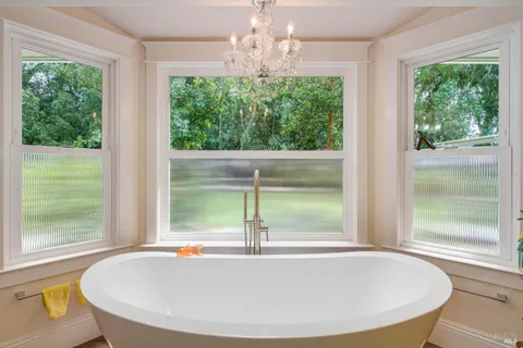 $5,300,000 | 585 Denmark Street, Sonoma, CA 95476