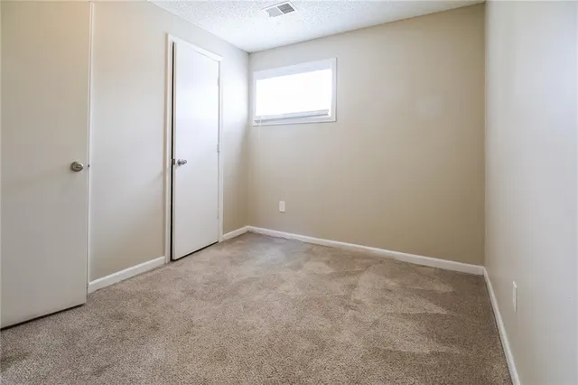 $2,240 | 12212 East 58 Terrace, Kansas City, MO 64133