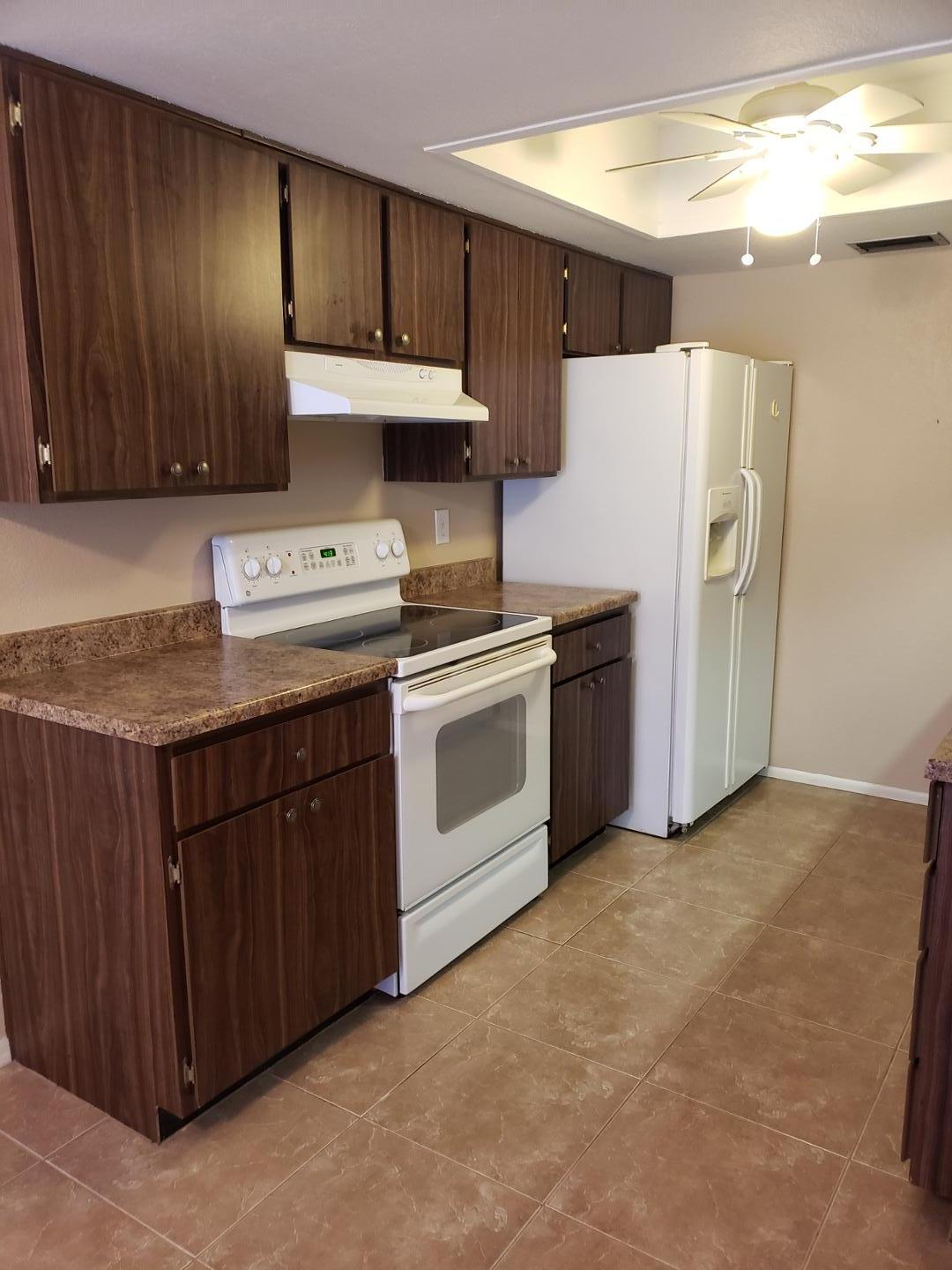 9626 West Mountain View Road, Unit A Peoria, AZ 85345 - Photo 6 of 26 Photo #6