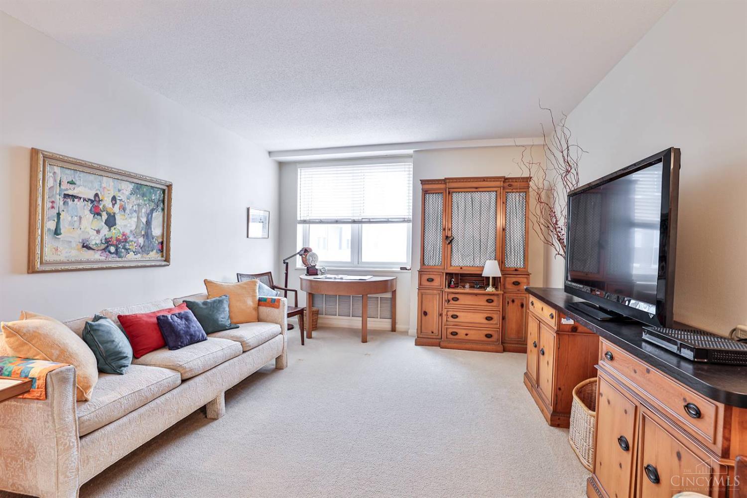 2444 Madison Road, Unit 1908 Cincinnati, OH 45208 - Photo 23 of 43 Gallery Image 23