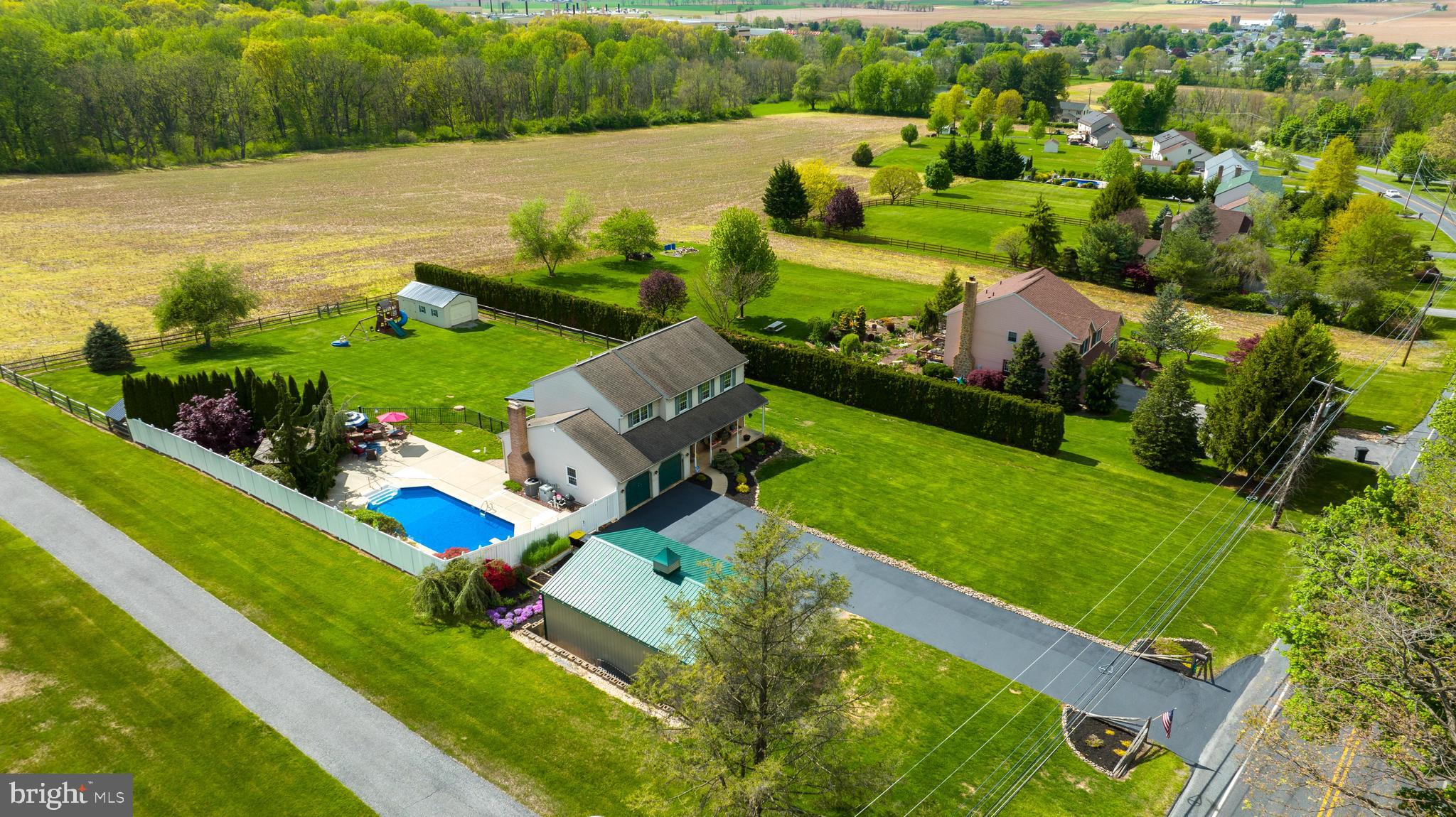 181 Lyons Road Mertztown, PA 19539 - Photo 4 of 80