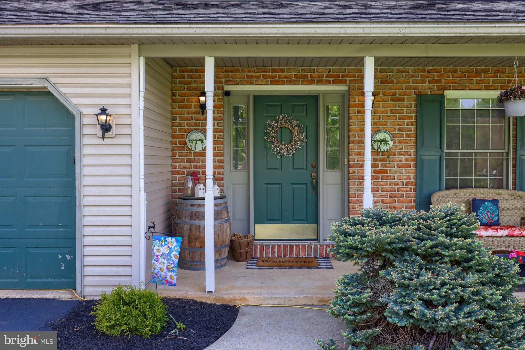 181 Lyons Road Mertztown, PA 19539 - Photo 5 of 80