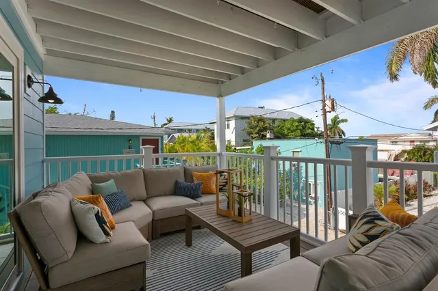 $2,999,000 | 2203 Avenue B, Bradenton Beach, FL 34217