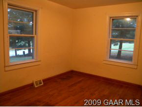 249 Howardsville Road Staunton, VA 24401 - Photo 7 of 10 an empty room with windows