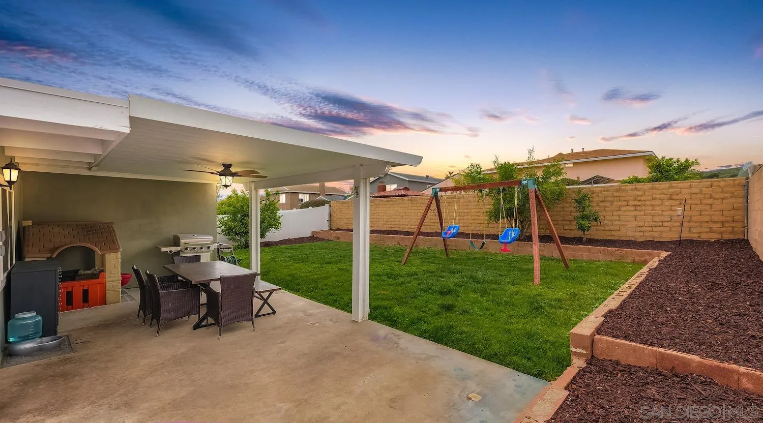 10052 Gem Tree Way Santee, CA 92071 - Photo 2 of 30 Gallery Image 2