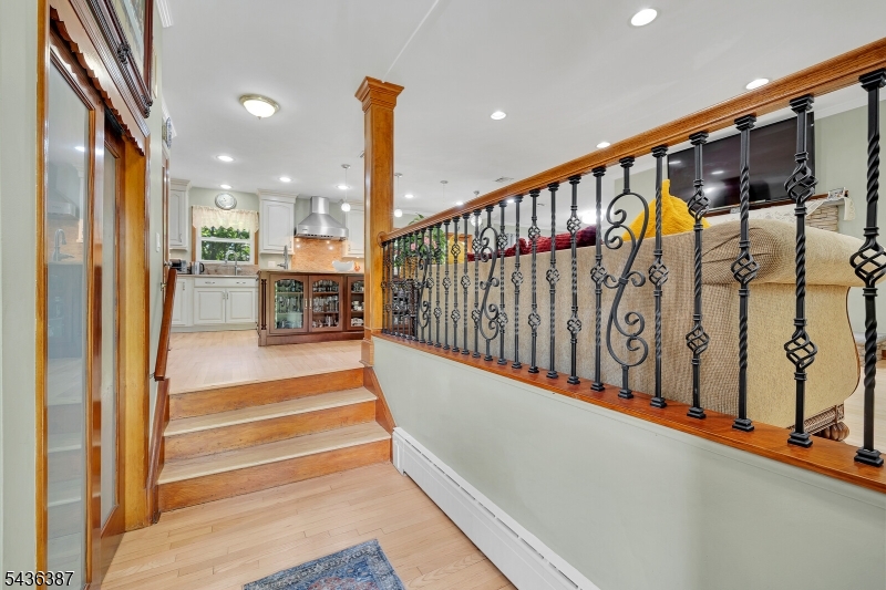 28 Pepper Road Montville, NJ 07082 - Photo 4 of 50