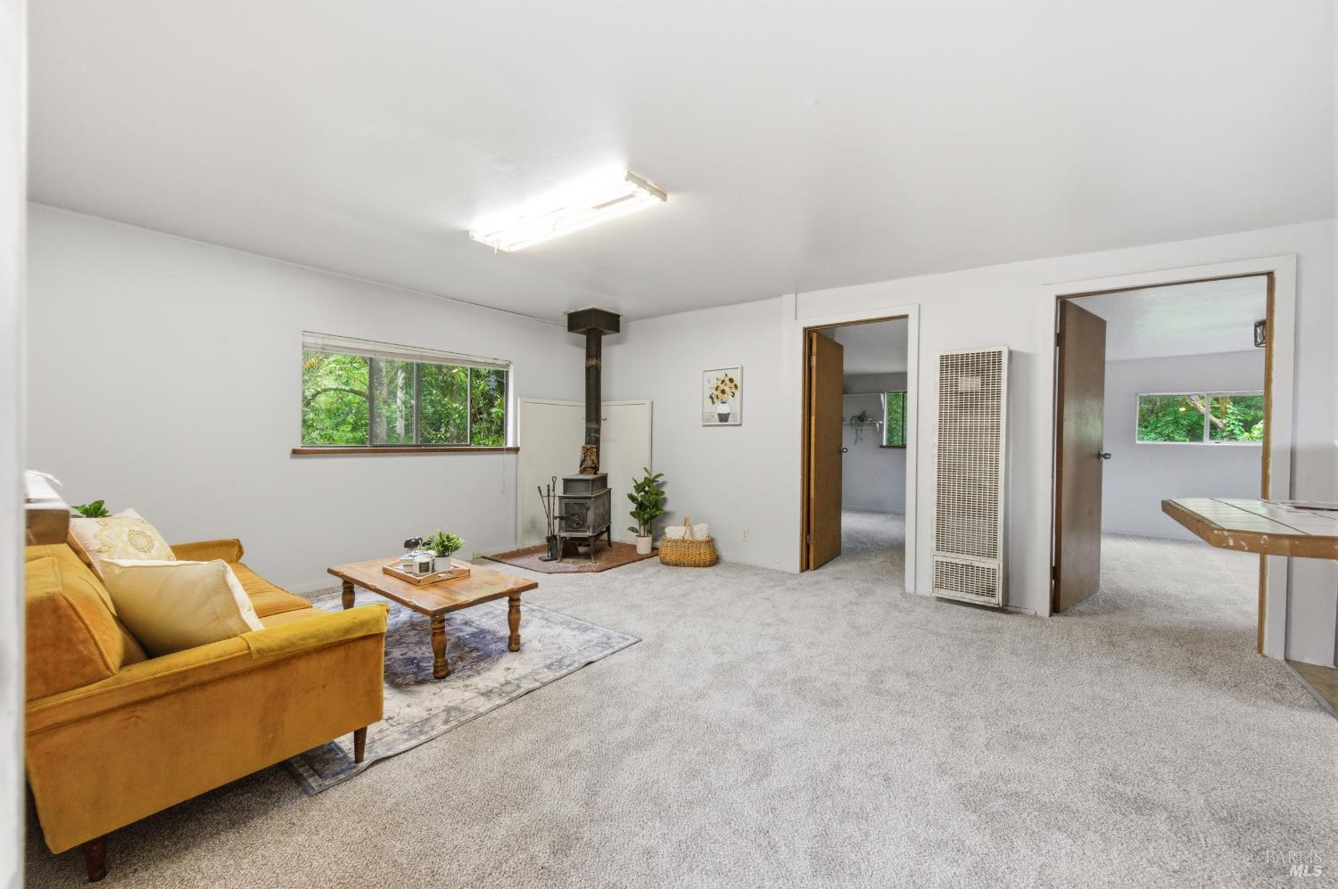 9489 Rio Vista Road Forestville, CA 95436 - Photo 11 of 32 Gallery Image 11