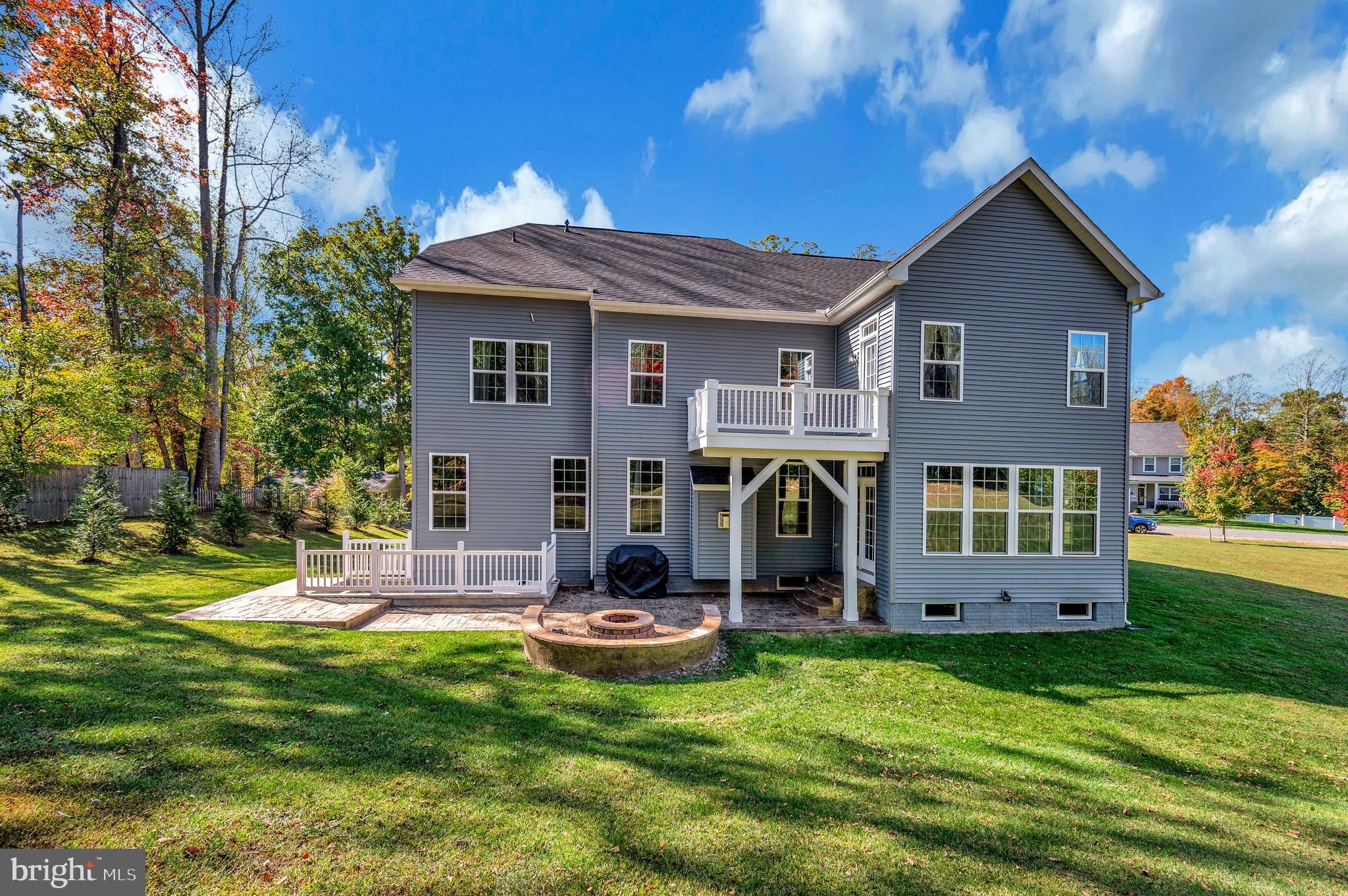 34 Oak Road Stafford, VA 22556 - Photo 36 of 39 a view of a house with backyard and sitting area