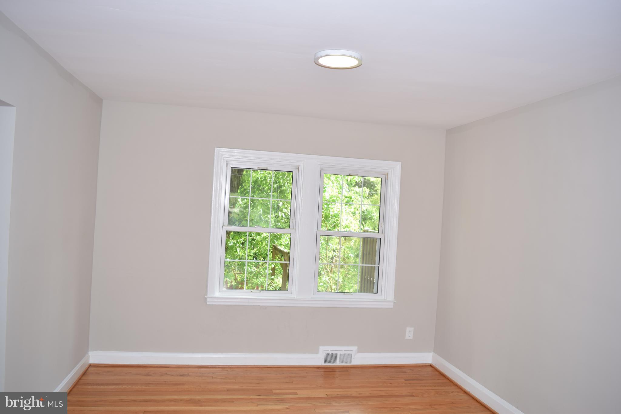 1940 Edgewood Road Parkville, MD 21286 - Photo 10 of 44