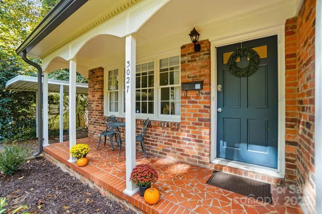 $500,000 | 3027 Telford Place, Charlotte, NC 28205
