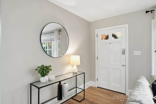 $500,000 | 3027 Telford Place, Charlotte, NC 28205