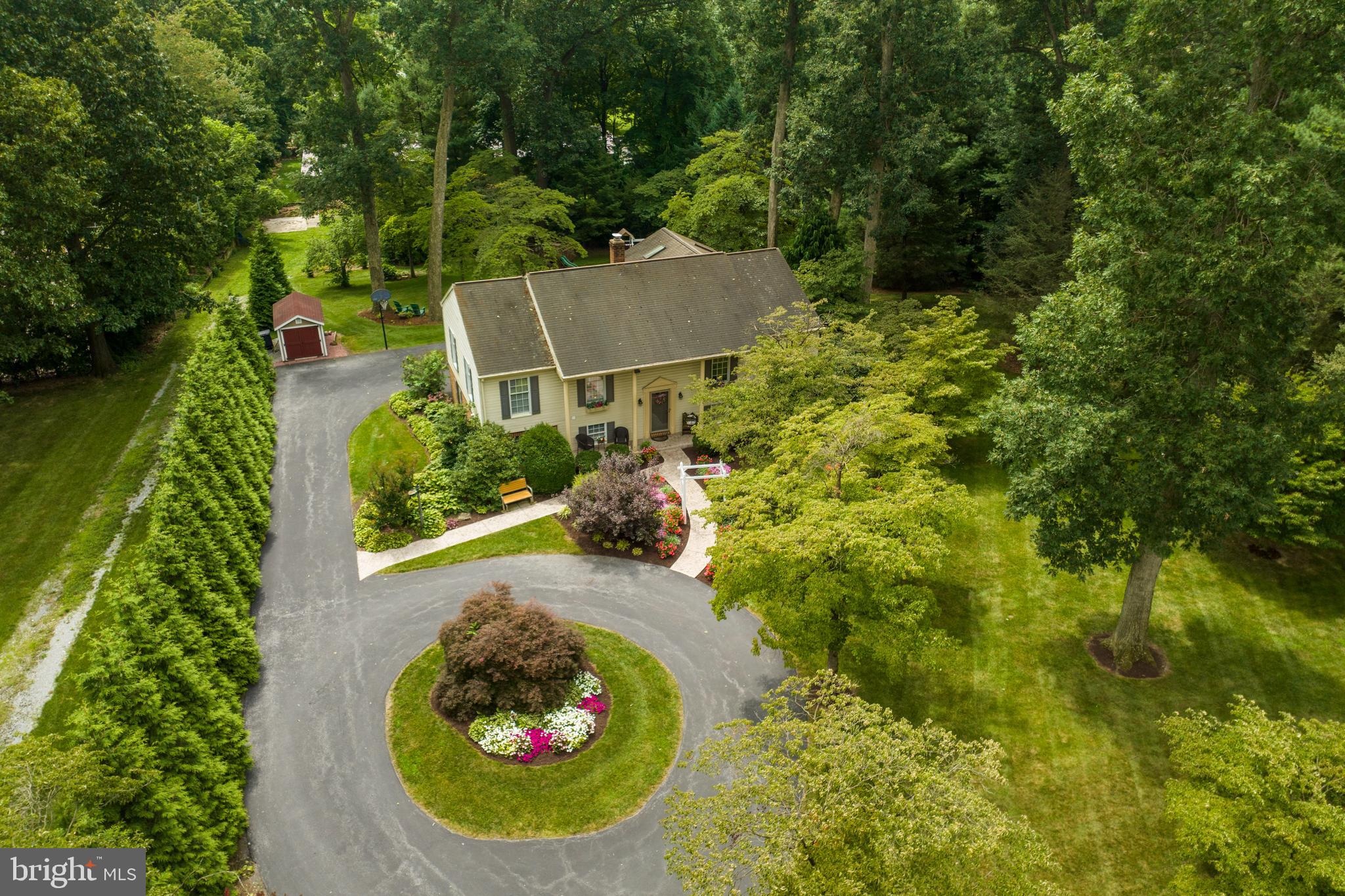 3842 Ridge Road Gordonville, PA 17529 - Photo 3 of 78 Gallery Image 3