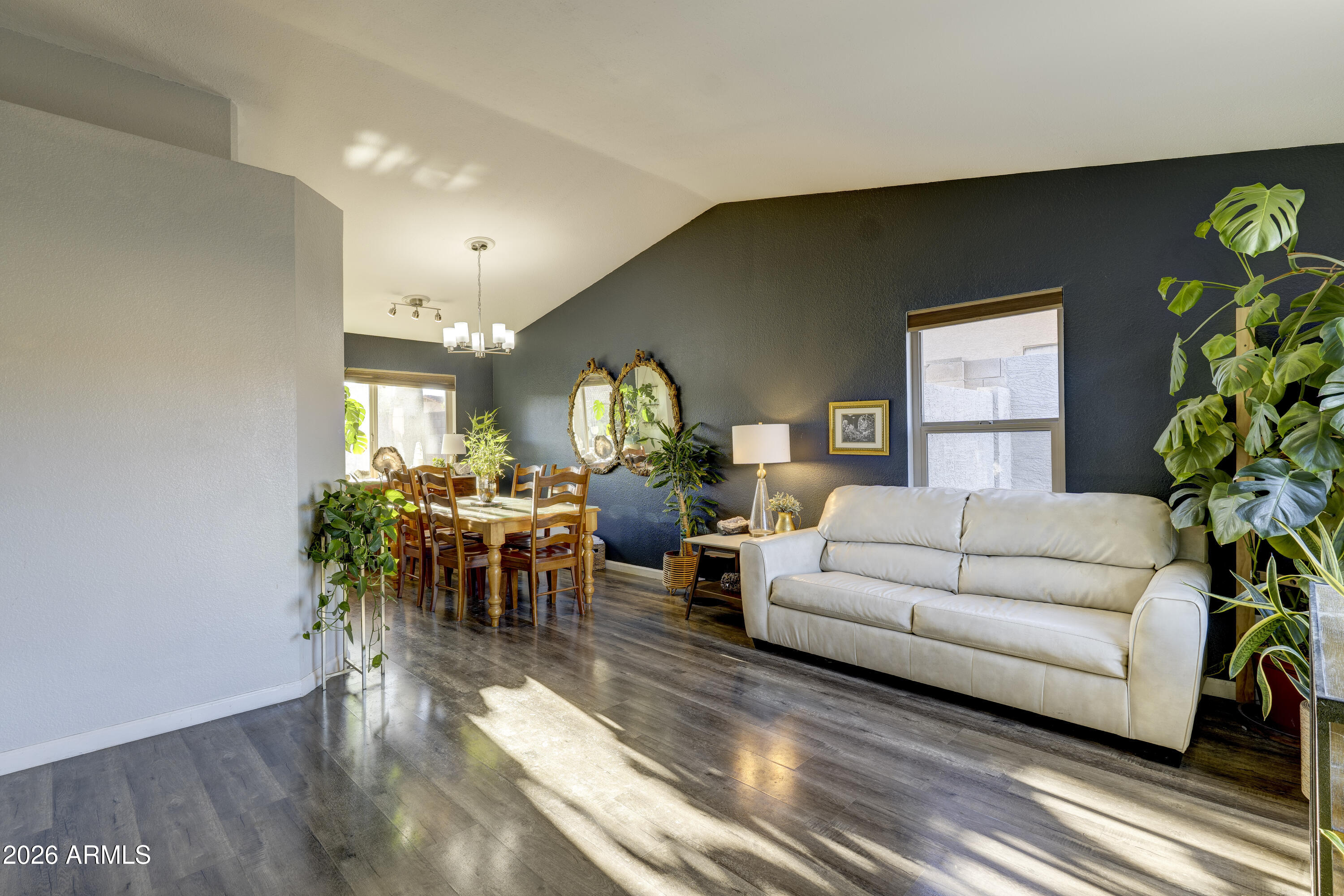 15030 South 28th Street Phoenix, AZ 85048 - Photo 5 of 32 Front Room/Dining