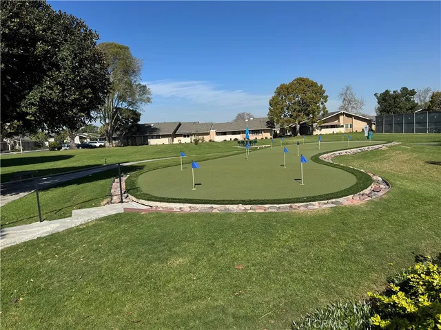 $3,000 | 8788 Coral Springs Court, Huntington Beach, CA 92646