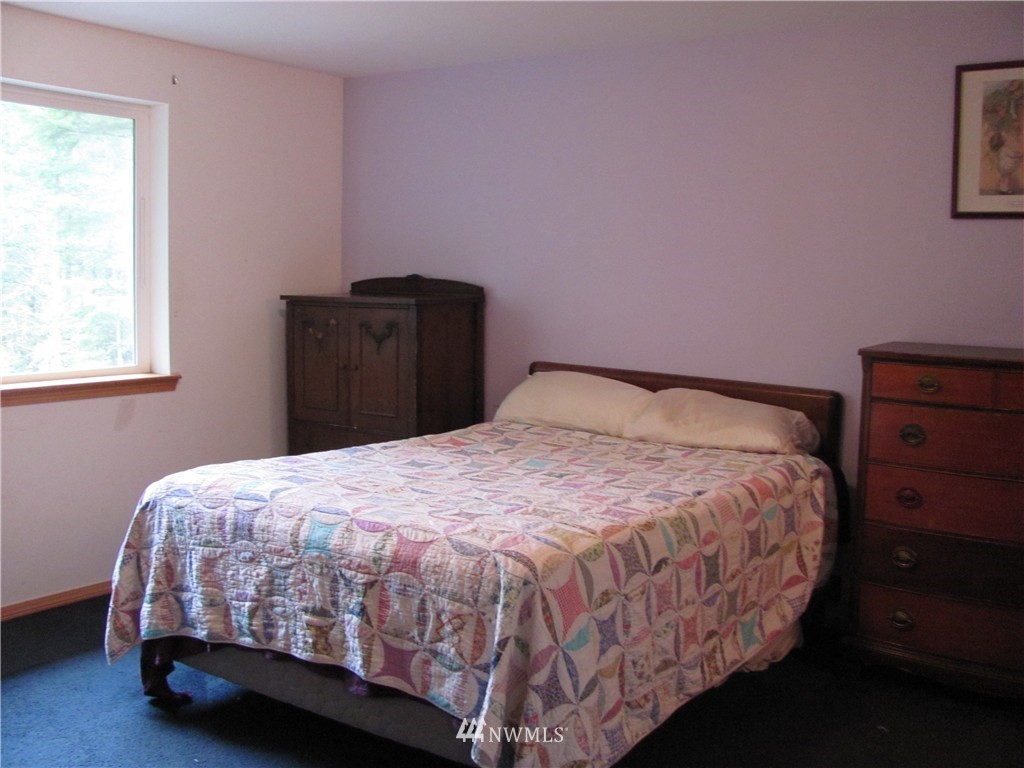 3170 East Rasor Road Belfair, WA 98528 - Photo 11 of 14 Gallery Image 11