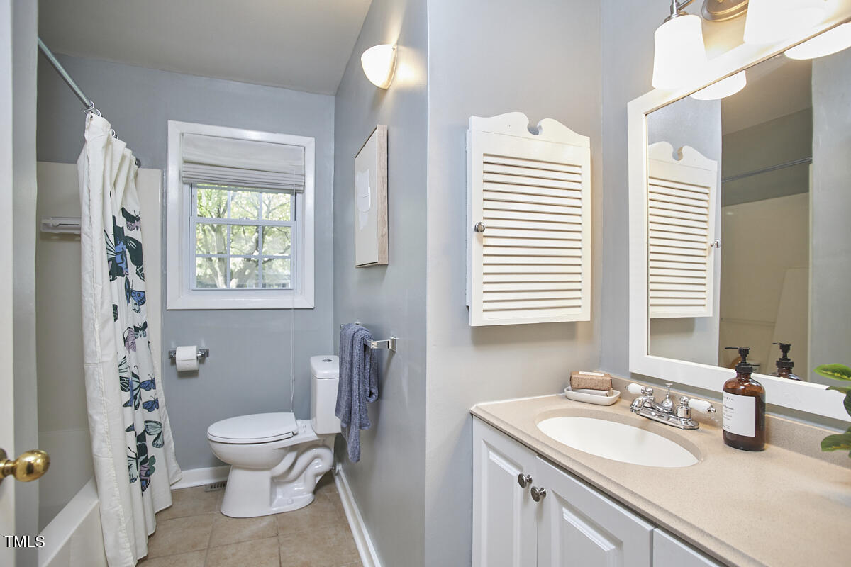 3529 Dixon Road Durham, NC 27707 - Photo 26 of 39 20b