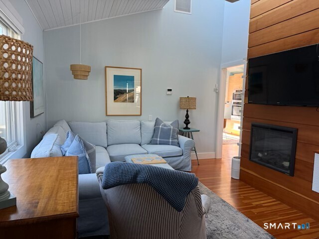 94 Lee Way Madison, CT 06443 - Photo 4 of 8