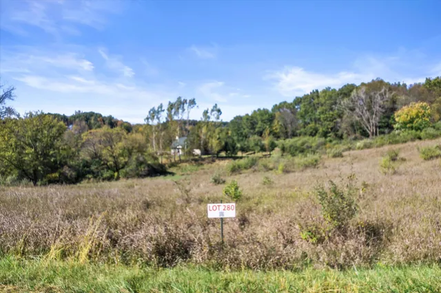 $14,989 | 1104 Matterhorn Court, La Valle, WI 53941