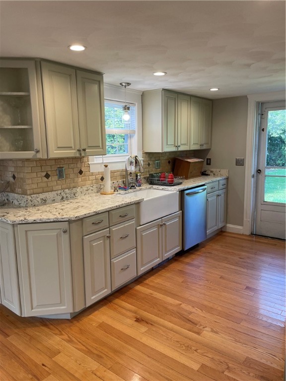 35 North Main Street North Smithfield, RI 02896 - Photo 12 of 44