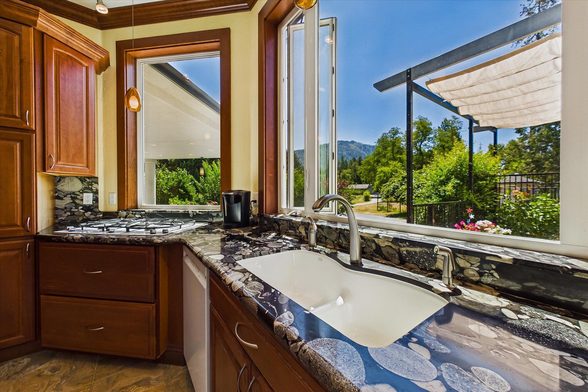 344 Patterson Road Willow Creek, CA 95573 - Photo 41 of 105