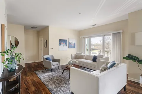 $675,000 | 4 Repton Place, Unit 4213, Watertown, MA 02472