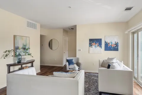 $675,000 | 4 Repton Place, Unit 4213, Watertown, MA 02472