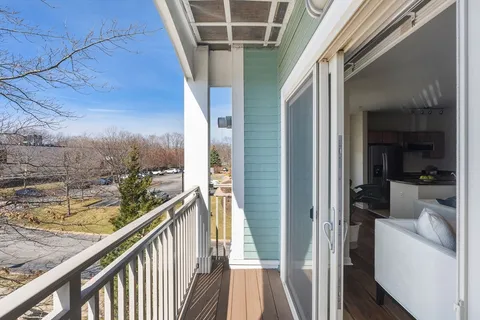 $675,000 | 4 Repton Place, Unit 4213, Watertown, MA 02472