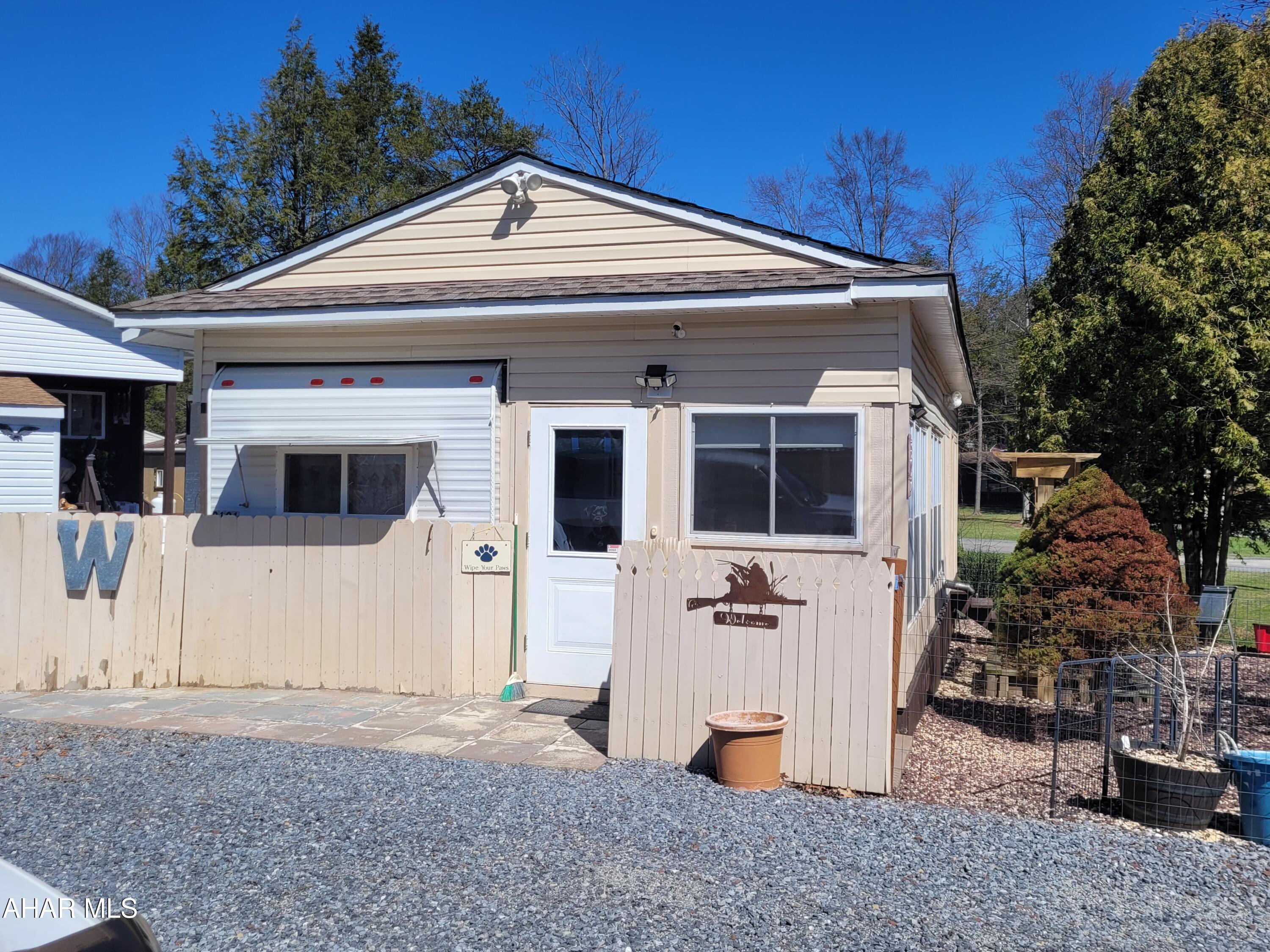 302 Fox Ridge Road Flinton, PA 16640 - Photo 7 of 63