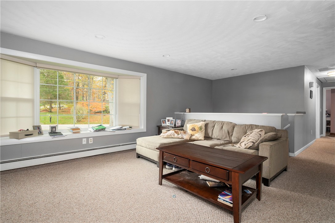 11 Secluded Court Cumberland, RI 02864 - Photo 12 of 27