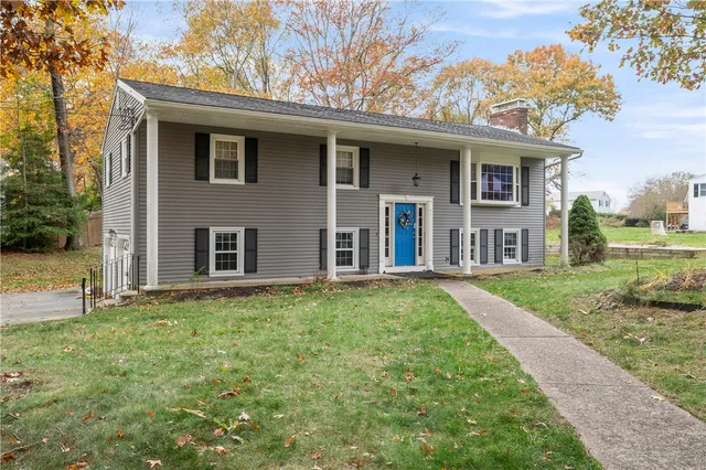 $539,900 | 11 Secluded Court, Cumberland, RI 02864