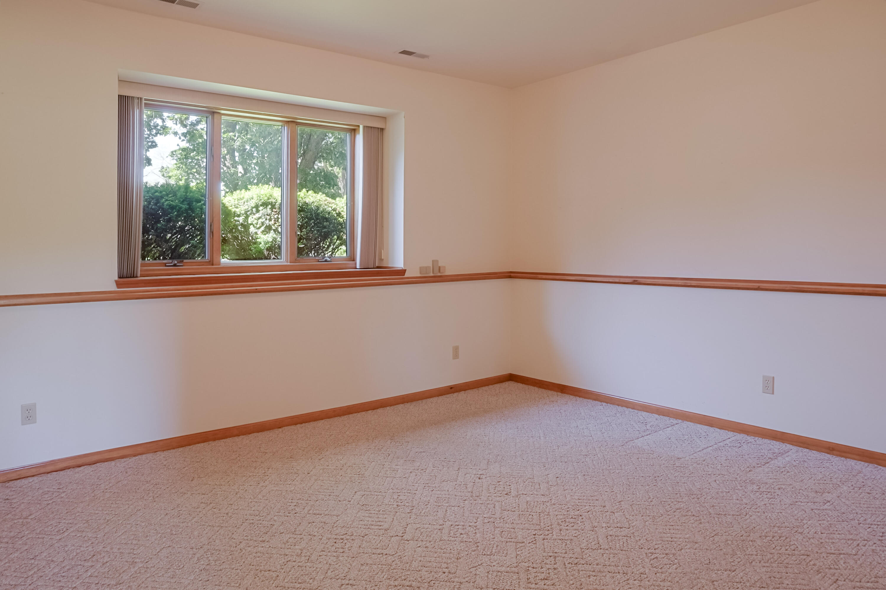 1530 Happy Valley Road Crown Point, IN 46307 - Photo 23 of 63 3000x2000