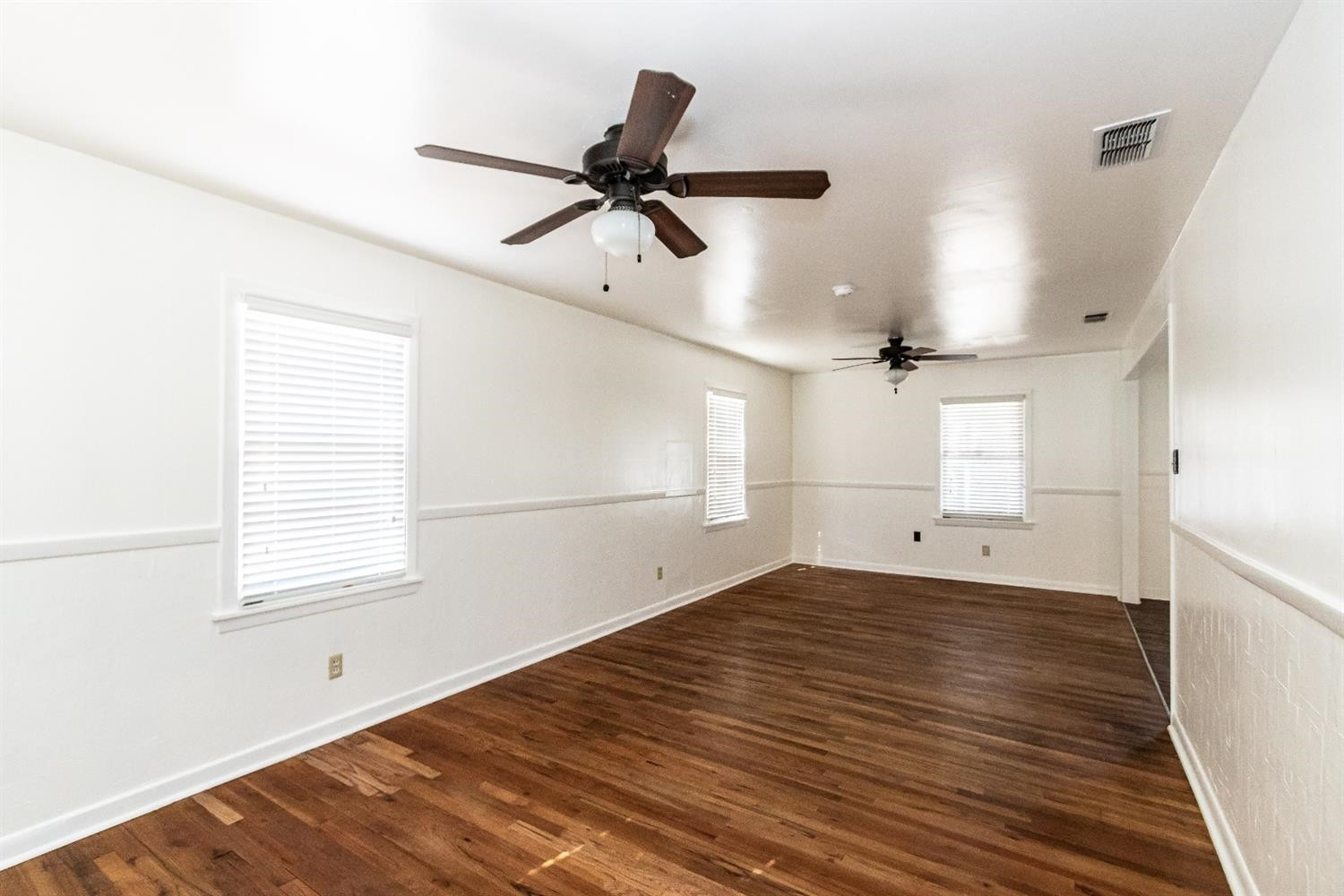 4002 33rd Street Lubbock, TX 79410 - Photo 11 of 40 Photo 11