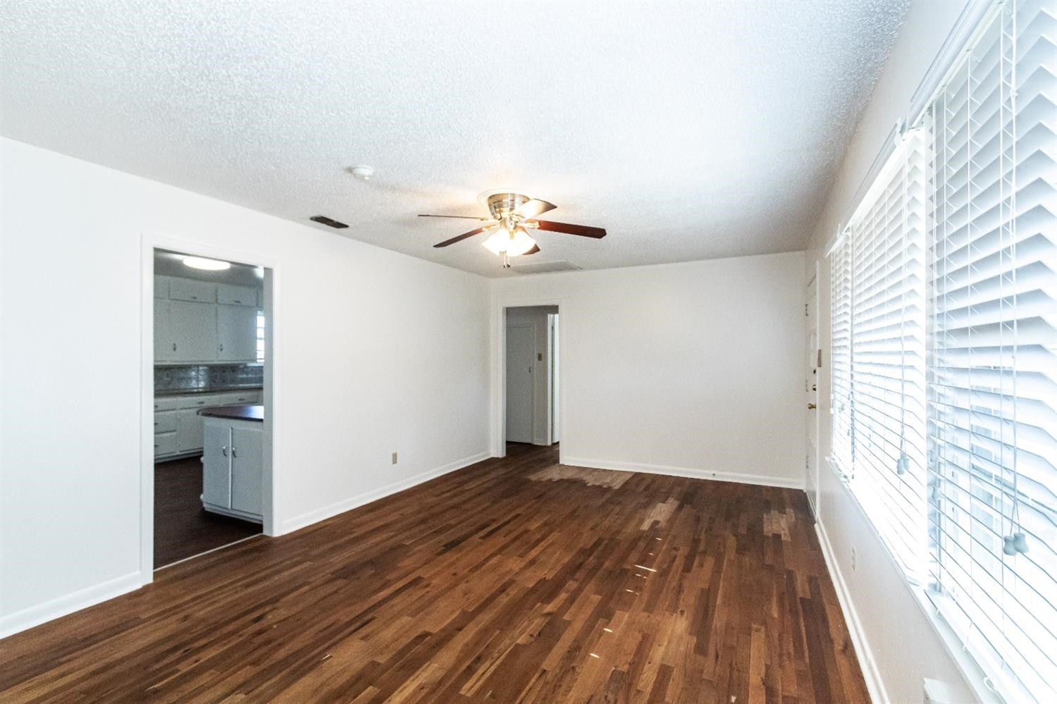 4002 33rd Street Lubbock, TX 79410 - Photo 8 of 40 Photo 8