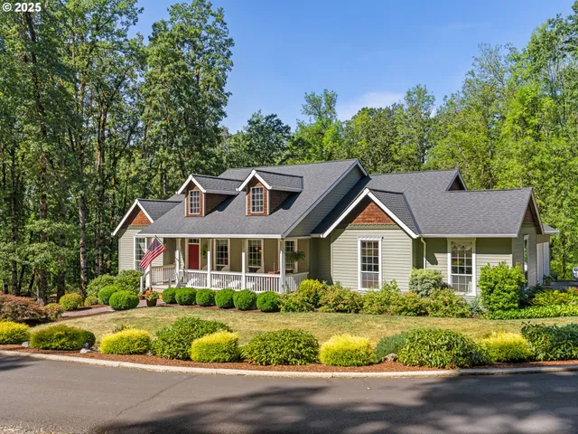 $1,249,900 | 22957 Southeast Oakview Lane, Eagle Creek, OR 97022