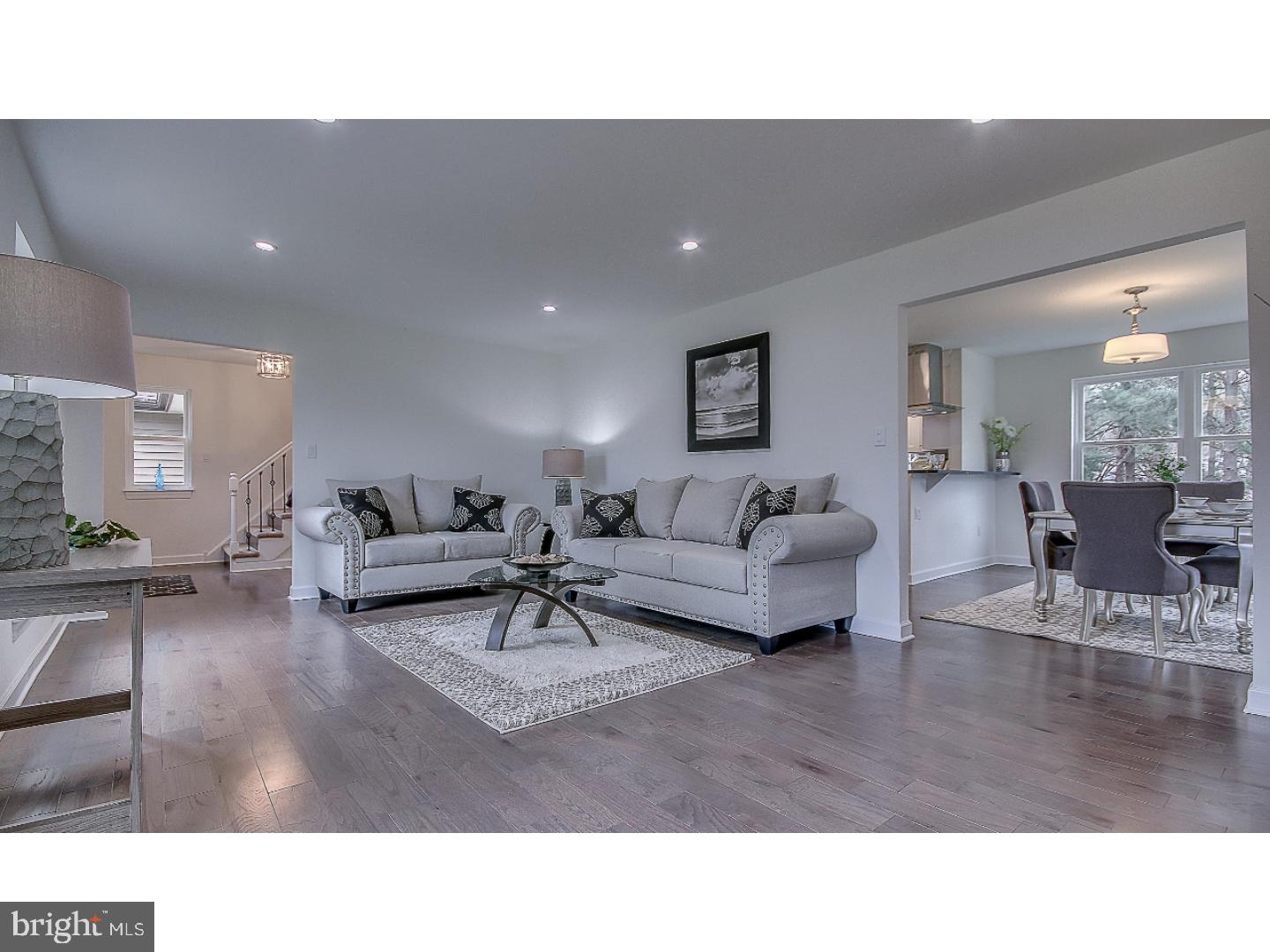 4 Sandy Lane Ewing, NJ 08628 - Photo 3 of 25 Living Room
