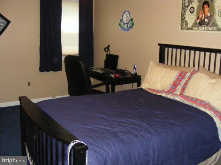 302 Red Fox Lane Lincoln University, PA 19352 - Photo 11 of 14 Bedroom 2