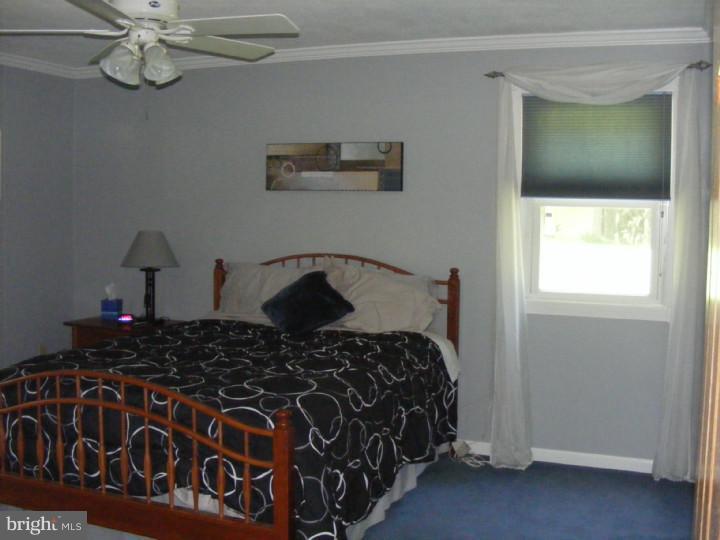 302 Red Fox Lane Lincoln University, PA 19352 - Photo 10 of 14 Bedroom - Main