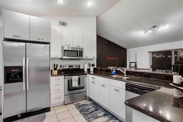 $2,500 | 5632 Mandarin Court, Davenport, FL 33896