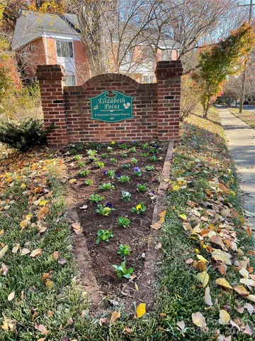 $1,195 | 2513 Vail Avenue, Unit 4, Charlotte, NC 28207