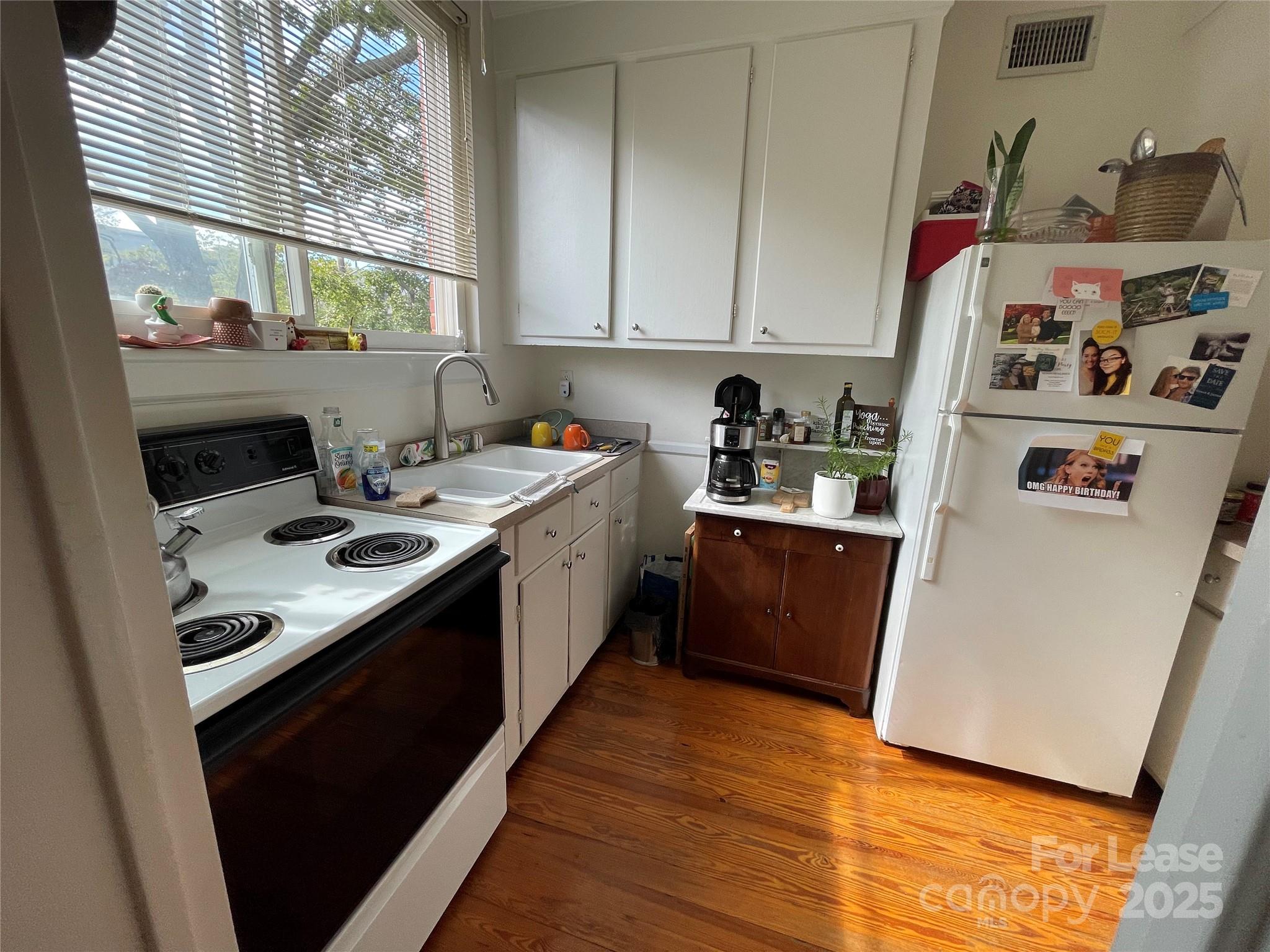 2513 Vail Avenue, Unit 4 Charlotte, NC 28207 - Photo 7 of 12